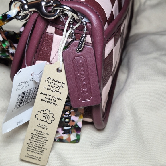 Coach 💥😱NWT Coachtopia Wavy Dinky Bag in Wine/Pink Checkerboard - Picture 9 of 12